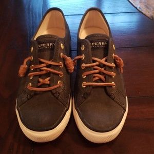 Sperry Topsiders